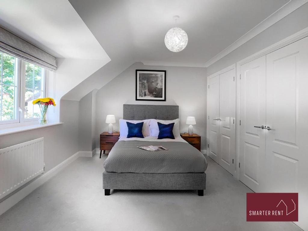 Maidenhead, Leander - 3 Bedroom - Parking & Garden ภายนอก รูปภาพ