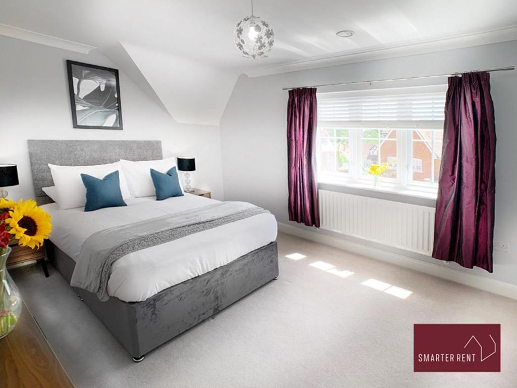 Maidenhead, Leander - 3 Bedroom - Parking & Garden ภายนอก รูปภาพ