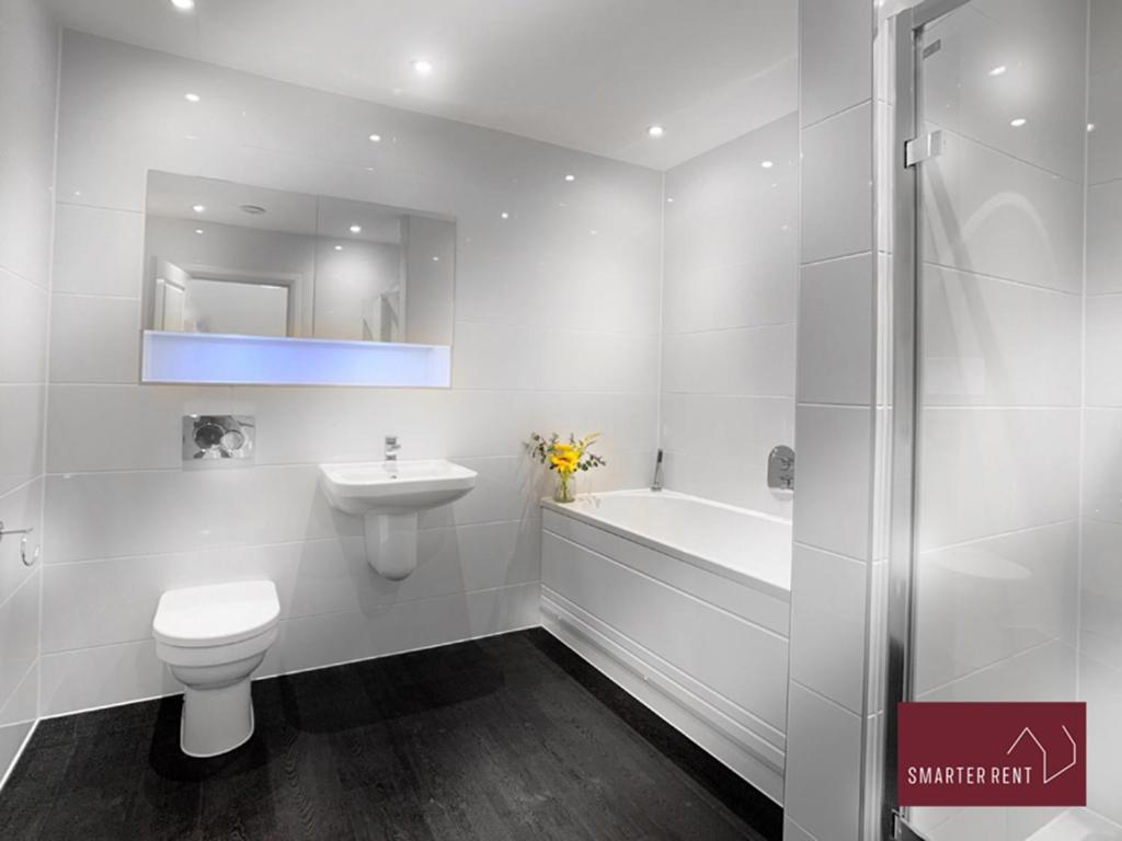Maidenhead, Leander - 3 Bedroom - Parking & Garden ภายนอก รูปภาพ